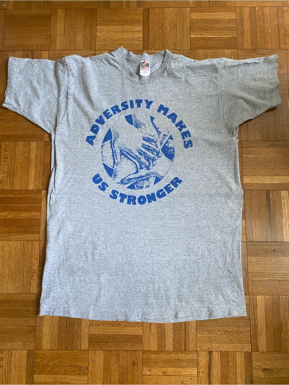 Vintage Single Stitch Adversity Makes Us Stronger Gray T Shirt XL